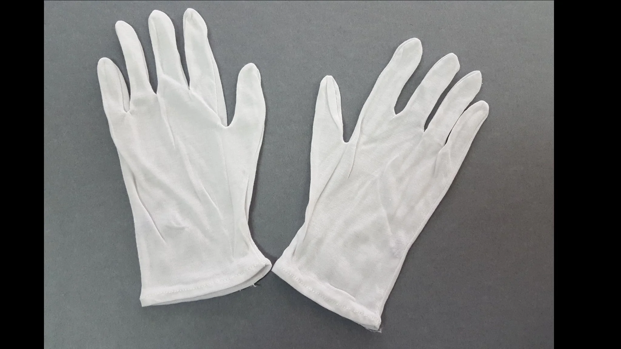 Cotton Gloves Mediumweight - Image 2